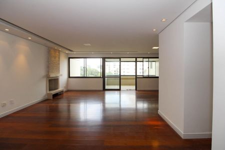 Sala  de apartamento para alugar com 3 quartos, 185m² em Real Parque, São Paulo