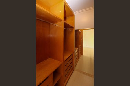 Apartamento para alugar com 185m², 3 quartos e 3 vagasCloset Suíte 3