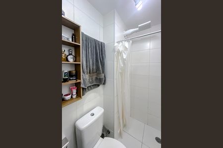 Apartamento à venda com 35m², 2 quartos e sem vaga Apartamento à venda com 35m², 2 quartos e sem vagaBanheiro