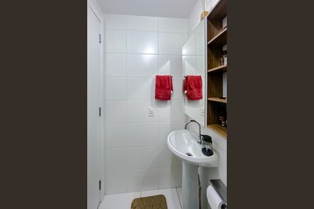 Apartamento à venda com 35m², 2 quartos e sem vaga Apartamento à venda com 35m², 2 quartos e sem vagaBanheiro