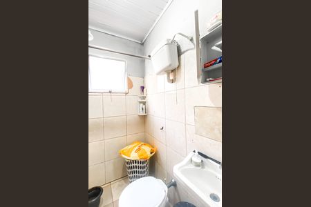 Casa para alugar com 30m², 1 quarto e sem vaga Casa para alugar com 30m², 1 quarto e sem vagaBanheiro