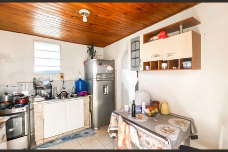 Casa para alugar com 30m², 1 quarto e sem vaga Casa para alugar com 30m², 1 quarto e sem vagaCozinha