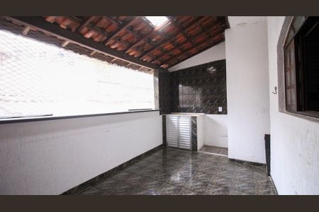 Casa para alugar com 150m², 2 quartos e 1 vaga Casa para alugar com 150m², 2 quartos e 1 vagaÁrea de Serviço/Churrasco