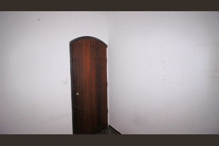 Casa para alugar com 150m², 2 quartos e 1 vaga Casa para alugar com 150m², 2 quartos e 1 vagaQuarto