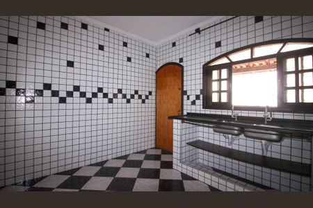 Casa para alugar com 150m², 2 quartos e 1 vaga Casa para alugar com 150m², 2 quartos e 1 vagaCozinha