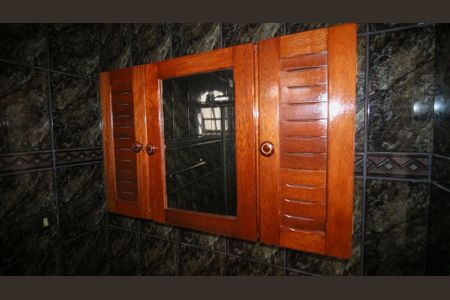 Casa para alugar com 150m², 2 quartos e 1 vaga Casa para alugar com 150m², 2 quartos e 1 vagaBanheiro da Suíte
