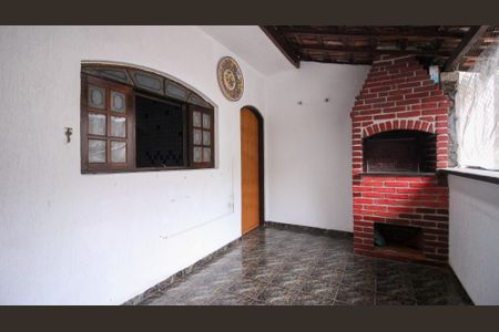 Casa para alugar com 150m², 2 quartos e 1 vaga Casa para alugar com 150m², 2 quartos e 1 vagaÁrea de Serviço/Churrasco