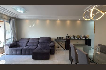 Apartamento à venda com 92m², 3 quartos e 2 vagas Apartamento à venda com 92m², 3 quartos e 2 vagasSala