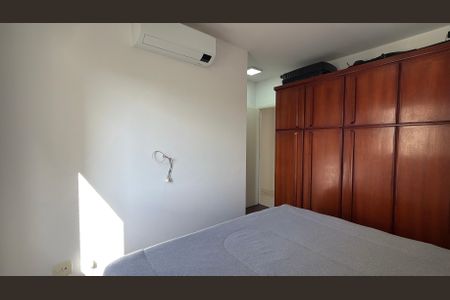 Apartamento à venda com 92m², 3 quartos e 2 vagas Apartamento à venda com 92m², 3 quartos e 2 vagasSuite 1