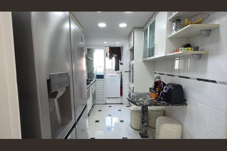 Apartamento à venda com 92m², 3 quartos e 2 vagas Apartamento à venda com 92m², 3 quartos e 2 vagasCozinha