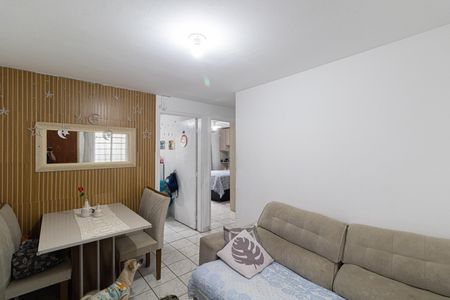 Sala de apartamento à venda com 2 quartos, 50m² em Guaianases, São Paulo
