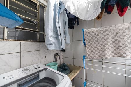 Apartamento à venda com 50m², 2 quartos e 1 vaga Apartamento à venda com 50m², 2 quartos e 1 vagaCozinha e Área de Serviço