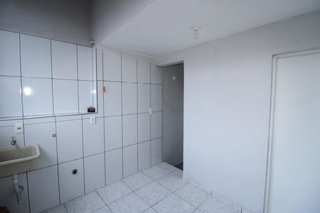 Casa para alugar com 80m², 2 quartos e sem vagaÁrea de Serviço