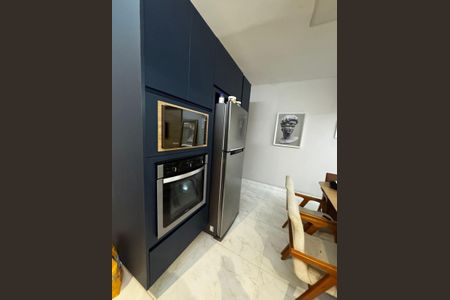 Cozinha de casa para alugar com 2 quartos, 140m² em Santa Maria, Santos