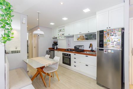 Apartamento para alugar com 40m², 2 quartos e 1 vaga Apartamento para alugar com 40m², 2 quartos e 1 vagaCozinha
