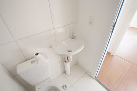 Apartamento para alugar com 43m², 2 quartos e sem vagaBanheiro
