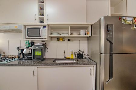 Apartamento para alugar com 48m², 2 quartos e 1 vaga Apartamento para alugar com 48m², 2 quartos e 1 vagaCozinha e Área de Serviço