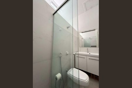Casa à venda com 135m², 3 quartos e 2 vagas