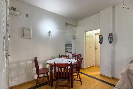 Apartamento para alugar com 45m², 1 quarto e 1 vaga Apartamento para alugar com 45m², 1 quarto e 1 vagaSala