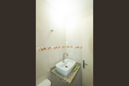 Apartamento para alugar com 60m², 2 quartos e sem vaga Apartamento para alugar com 60m², 2 quartos e sem vagaBanheiro