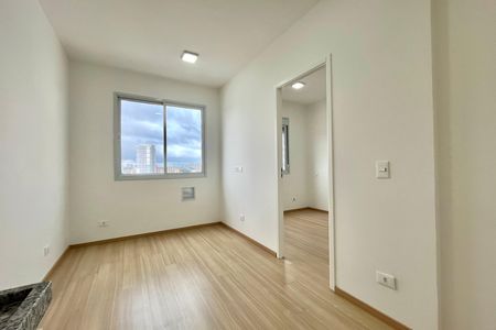 Sala de apartamento para alugar com 1 quarto, 24m² em Jardim Floresta, São Paulo