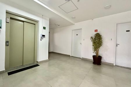 Apartamento para alugar com 24m², 1 quarto e sem vaga Apartamento para alugar com 24m², 1 quarto e sem vagaHall social