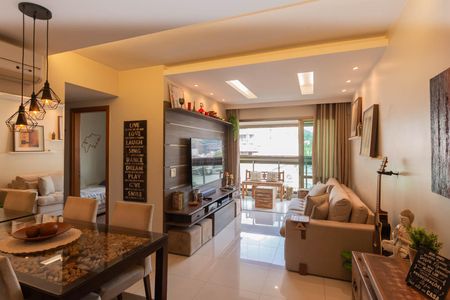 Apartamento à venda com 78m², 3 quartos e 1 vagaSala