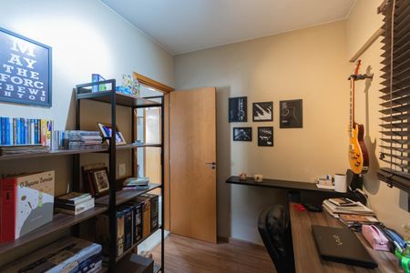 Apartamento à venda com 78m², 3 quartos e 1 vagaQuarto 2