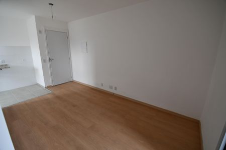 Sala de apartamento à venda com 2 quartos, 49m² em Fazenda Santa Cândida, Campinas