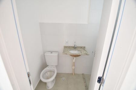 Apartamento à venda com 49m², 2 quartos e 1 vagaBanheiro Social