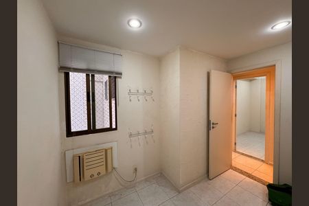 Apartamento à venda com 120m², 3 quartos e 2 vagas Apartamento à venda com 120m², 3 quartos e 2 vagasQuarto 2