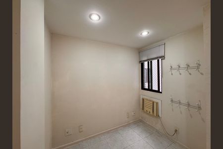 Apartamento à venda com 120m², 3 quartos e 2 vagas Apartamento à venda com 120m², 3 quartos e 2 vagasQuarto 2