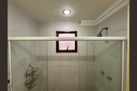 Apartamento à venda com 120m², 3 quartos e 2 vagas Apartamento à venda com 120m², 3 quartos e 2 vagasSuíte - Banheiro