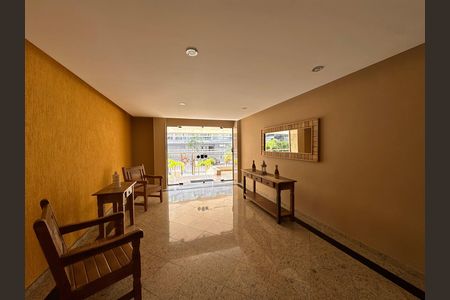 Apartamento à venda com 120m², 3 quartos e 2 vagas Apartamento à venda com 120m², 3 quartos e 2 vagasÁrea comum
