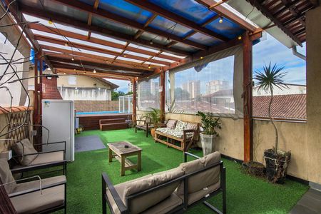 Casa para alugar com 150m², 3 quartos e 2 vagas Casa para alugar com 150m², 3 quartos e 2 vagasÁrea comum - Churrasqueira