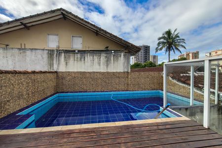 Casa para alugar com 150m², 3 quartos e 2 vagas Casa para alugar com 150m², 3 quartos e 2 vagasÁrea comum - Piscina