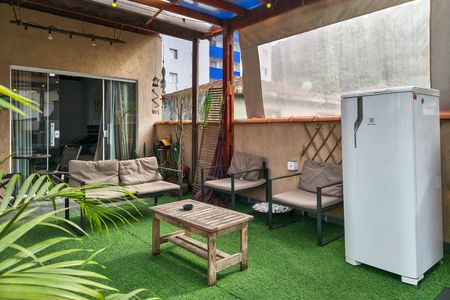 Casa para alugar com 150m², 3 quartos e 2 vagas Casa para alugar com 150m², 3 quartos e 2 vagasÁrea comum - Churrasqueira