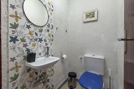 Casa para alugar com 150m², 3 quartos e 2 vagas Casa para alugar com 150m², 3 quartos e 2 vagasLavabo