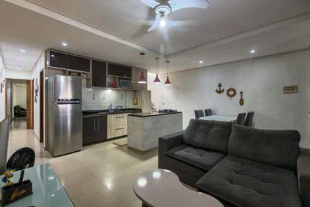 Casa para alugar com 150m², 3 quartos e 2 vagas Casa para alugar com 150m², 3 quartos e 2 vagasSala
