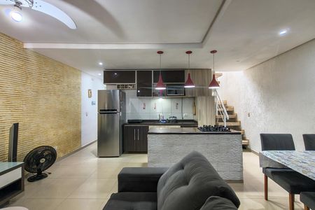 Casa para alugar com 150m², 3 quartos e 2 vagas Casa para alugar com 150m², 3 quartos e 2 vagasCozinha