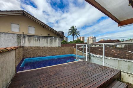 Casa para alugar com 150m², 3 quartos e 2 vagas Casa para alugar com 150m², 3 quartos e 2 vagasÁrea comum - Piscina