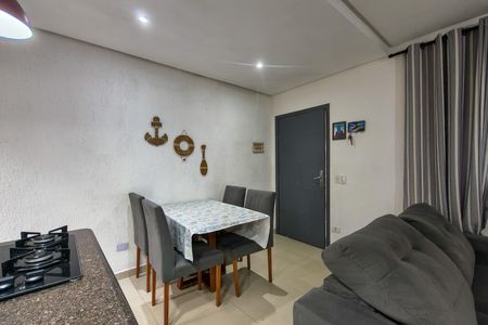 Sala  de casa para alugar com 3 quartos, 150m² em Canto do Forte, Praia Grande