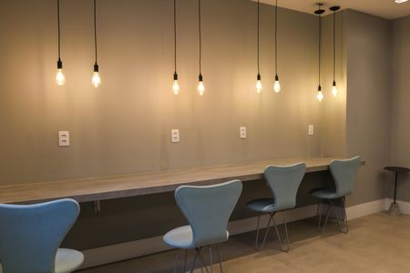 Apartamento à venda com 37m², 2 quartos e 1 vaga Apartamento à venda com 37m², 2 quartos e 1 vagaCoworking