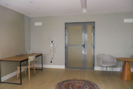 Apartamento à venda com 37m², 2 quartos e 1 vaga Apartamento à venda com 37m², 2 quartos e 1 vagaÁrea comum - Salão de festas