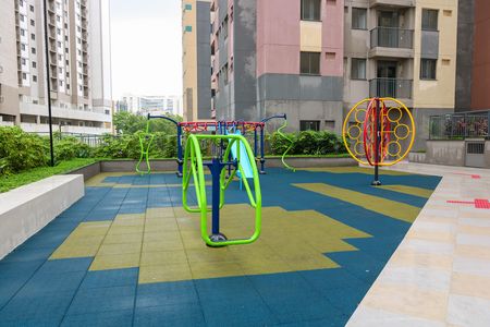 Apartamento à venda com 37m², 2 quartos e 1 vaga Apartamento à venda com 37m², 2 quartos e 1 vagaÁrea comum - Academia