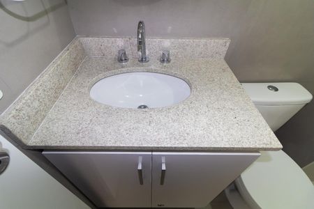 Apartamento para alugar com 43m², 2 quartos e sem vaga Apartamento para alugar com 43m², 2 quartos e sem vagaBanheiro