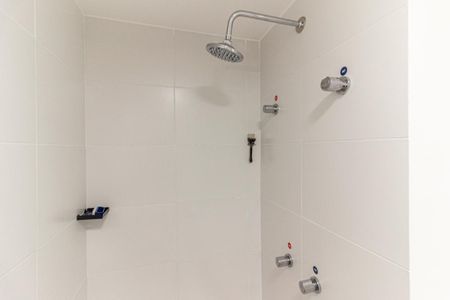 Apartamento para alugar com 38m², 2 quartos e sem vaga Apartamento para alugar com 38m², 2 quartos e sem vagaBanheiro