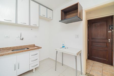Cozinha de apartamento à venda com 1 quarto, 46m² em Brooklin, São Paulo