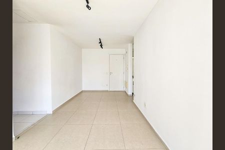 Sala de apartamento para alugar com 1 quarto, 45m² em Brooklin, São Paulo