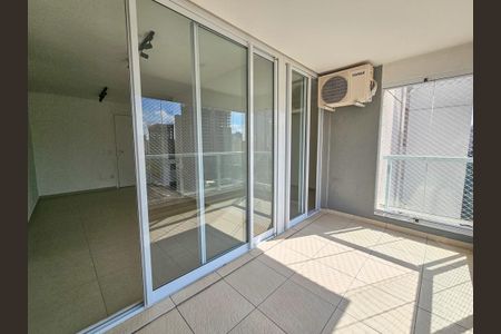 Apartamento para alugar com 45m², 1 quarto e 1 vaga Apartamento para alugar com 45m², 1 quarto e 1 vagaSacada